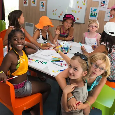 Camping Sunissim Le Trianon By Locatour Les Sables-dʼOlonne
